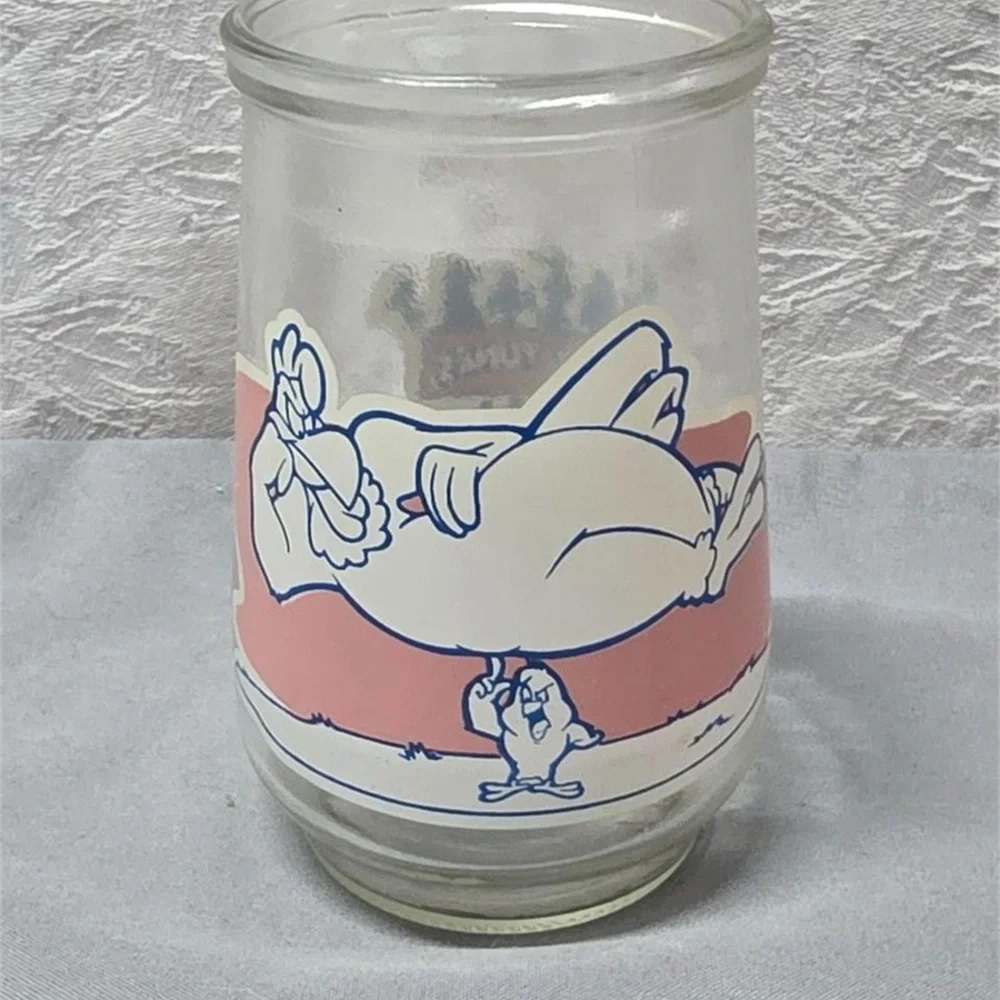 Looney Tunes Special Edition Glass Jar Vintage